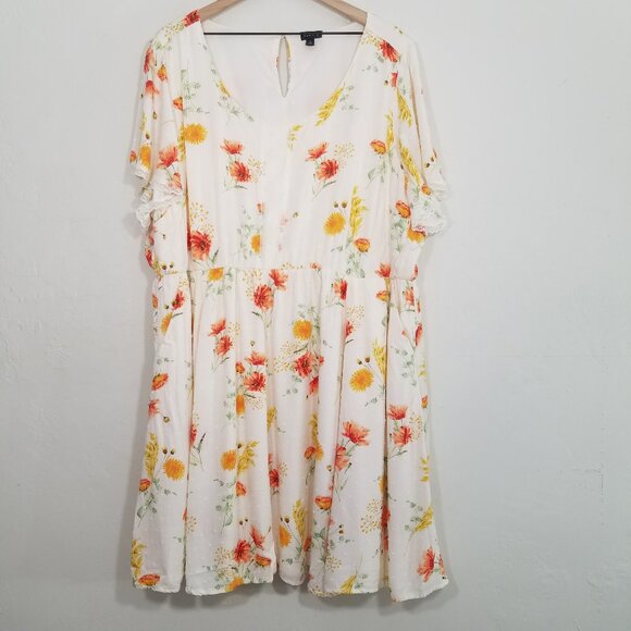 torrid Dresses & Skirts - Torrid Floral Dress with Pockets Size 4